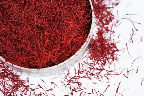 تصویر 1 از زعفران صادراتی بهرامن با کیفیت صادراتی و عطر طبیعی